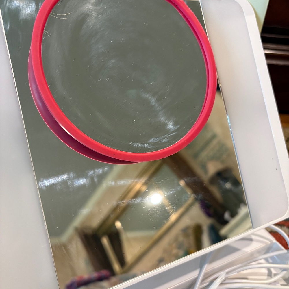 JOI Spotlight HD Diamond Lighted Magnifying Travel Makeup Mirror